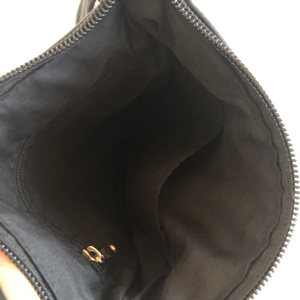 NWOT Small Black Crossbody Purse! - Picture 5 of 5
